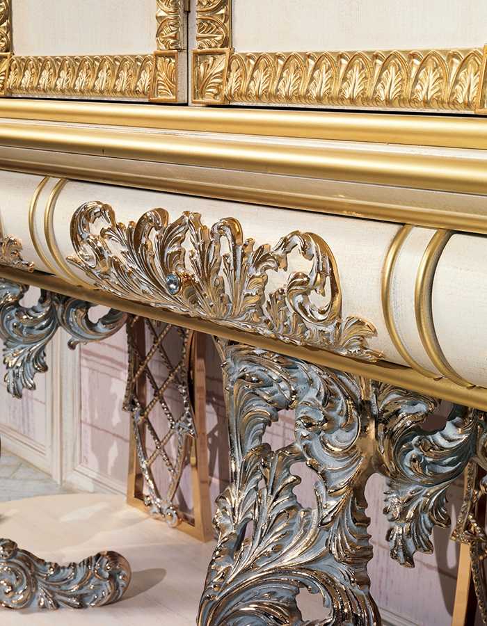 Golden Luxury Furniture Royal Dining Table Classic Italian Design - Bangalore - Image 6
