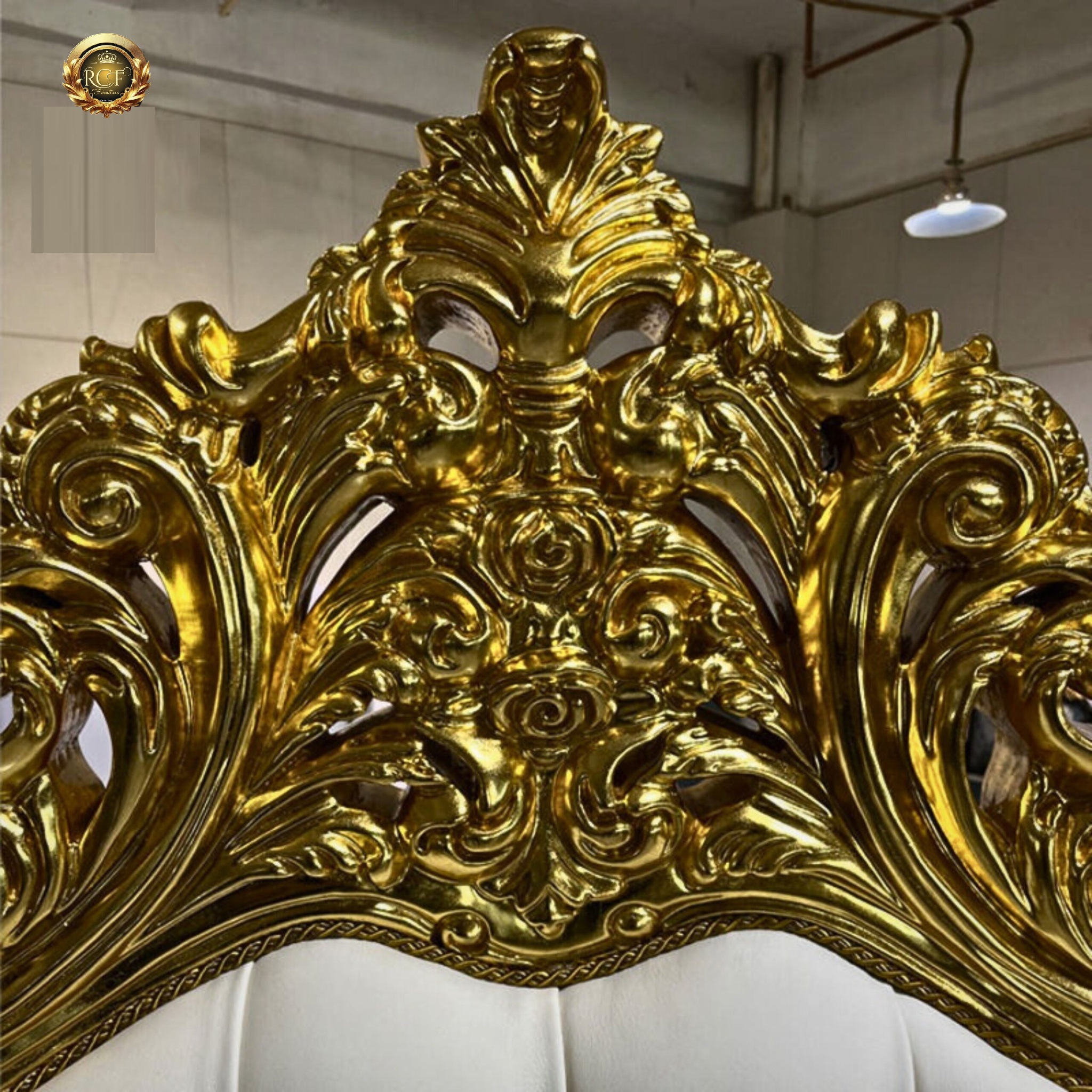 Luxury Golden Furniture European Wooden Round Bed Design with Price - Image 5